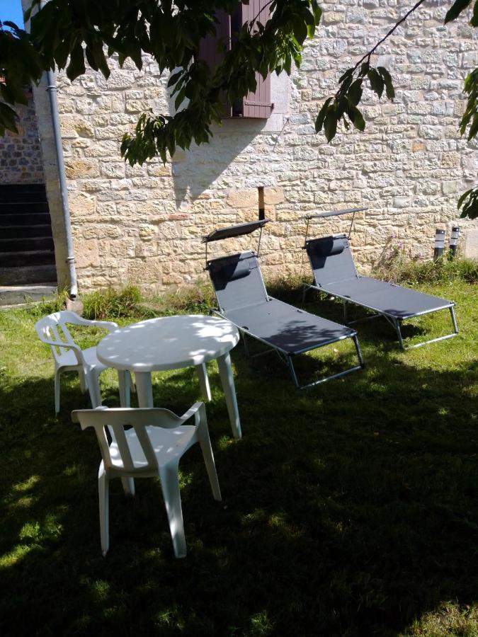 Chez La Marquise Bed & Breakfast Boissieres  Dış mekan fotoğraf